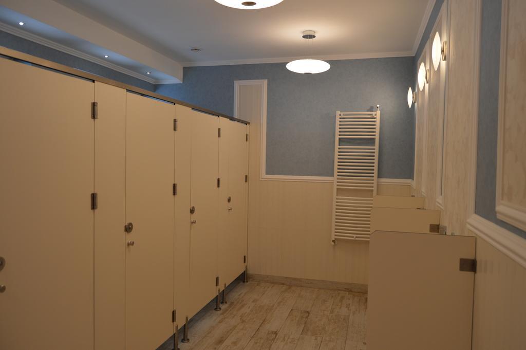 Hotel Bulevard Prestige Слатина Екстериор снимка