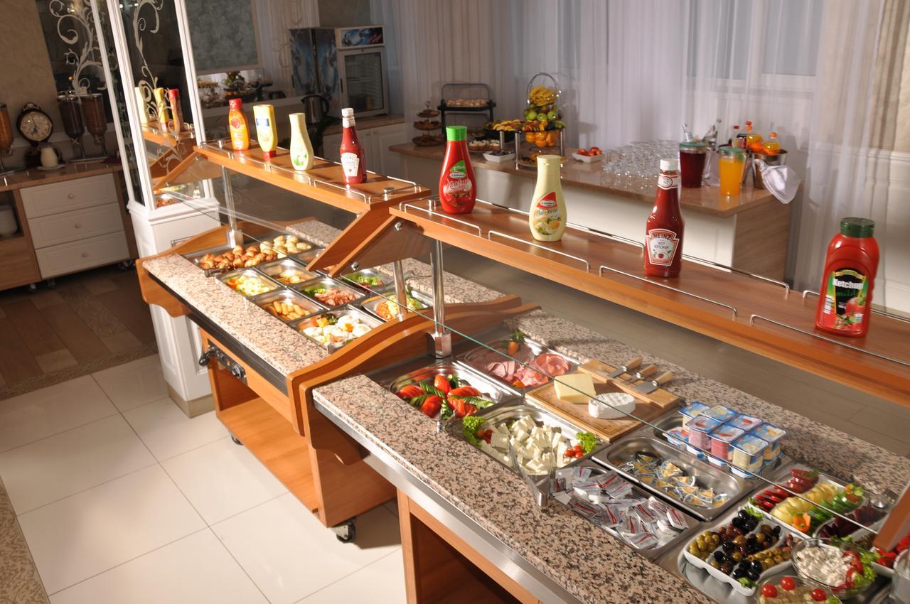 Hotel Bulevard Prestige Слатина Екстериор снимка